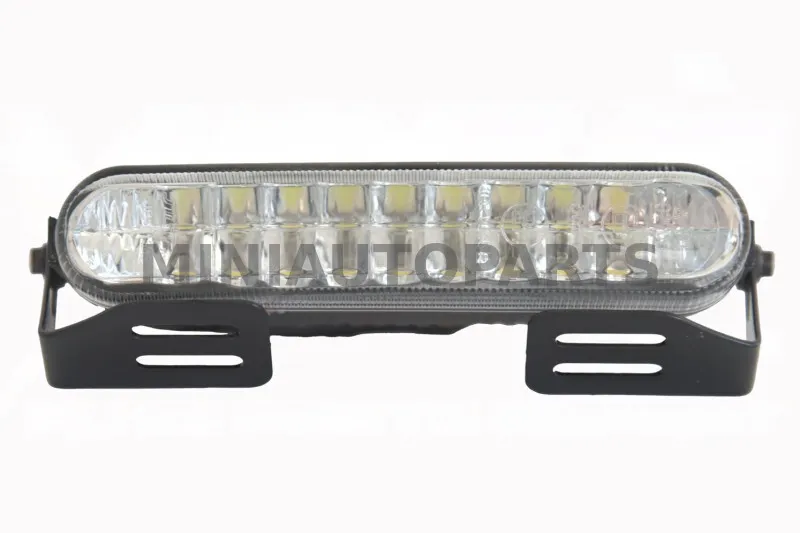 Päevasõidutuled esimesed parempoolsed "Minauto Vision"