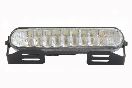 Päevatuled ees vasakul "Minauto Vision"