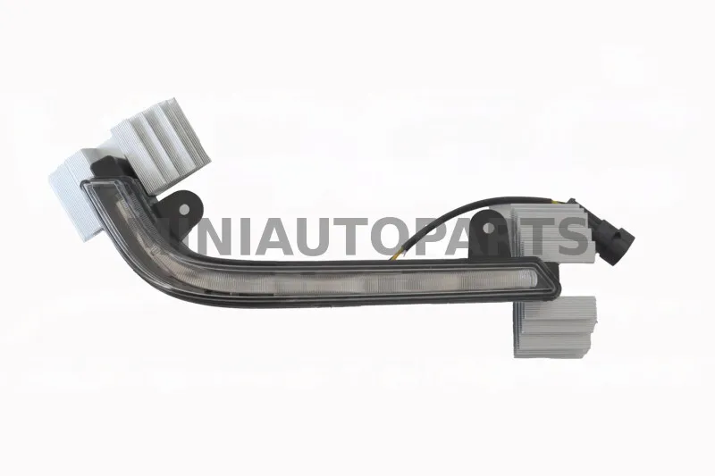 Päevasõidutuled esimesed vasakpoolsed Aixam Emotio #20127 | Mini Auto Parts