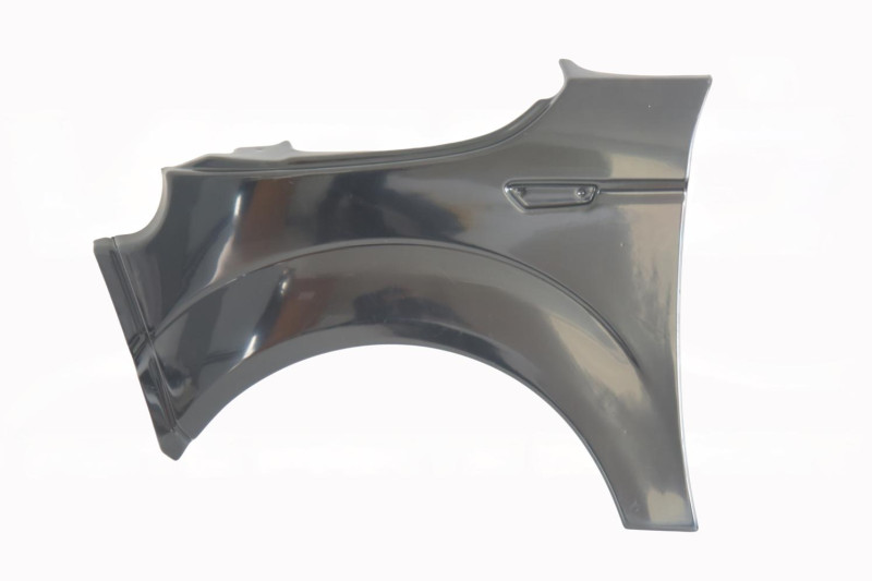 Vasakpoolne esitiib Microcar MGO6 / Dué6