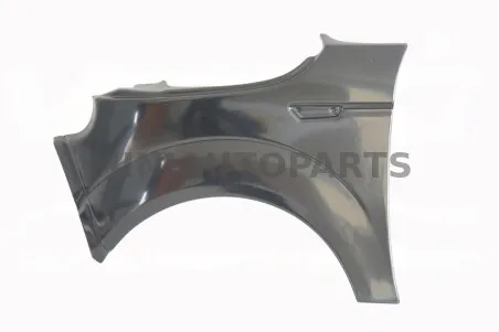 Vasakpoolne esitiib Microcar MGO6 / Dué6