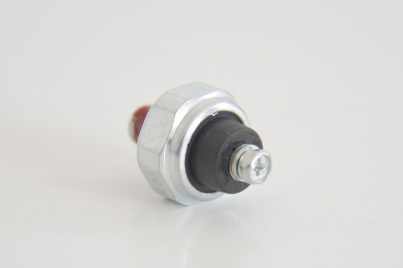 Õlirõhu lüliti Kubota