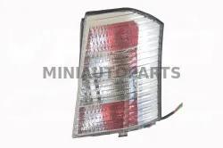 Parempoolne kristallklaasist tagatuli - Microcar MC1 / MC2