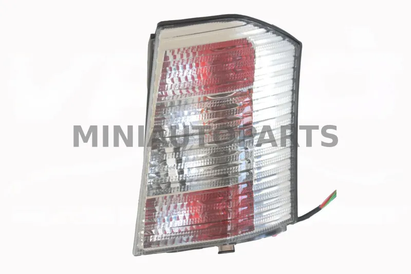 Parempoolne kristallklaasist tagatuli - Microcar MC1 / MC2