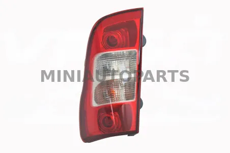 Parem tagumine tuli Ligier JS50 / IXO