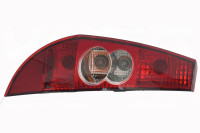 Vasak tagumine tuli Aixam Minauto