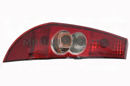 Vasak tagumine tuli Aixam Minauto