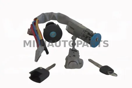 Lukukomplekt + võtmed + kork Chatenet CH40