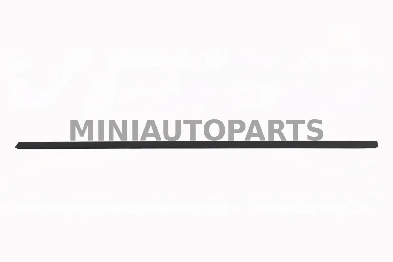 Parempoolse / vasakpoolse ukse kriimustuskaitseliist Chatenet BAROODER