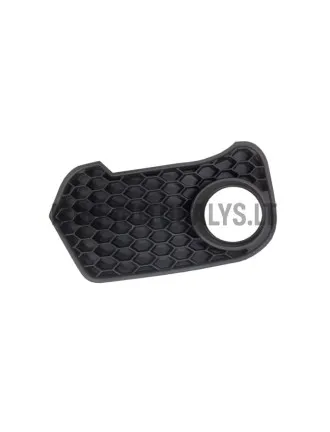 Esistange iluvõre ees vasakul Aixam 2013 Coupe / City