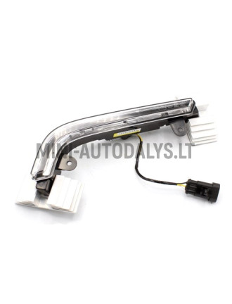 Päevasõidutuled ees vasakul Aixam Emotion