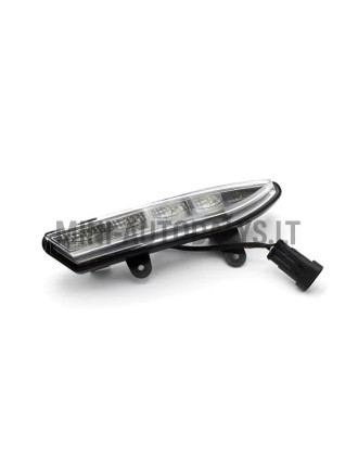 Päevatuled ees vasakul "Aixam Vision"