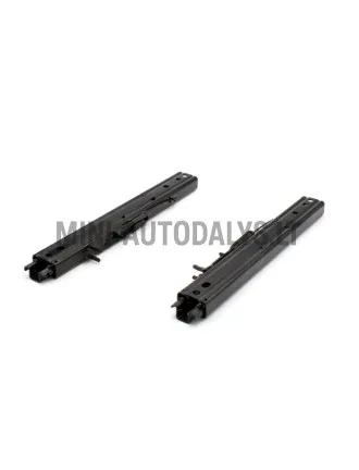 Istmekinnitus ees vasakul Aixam