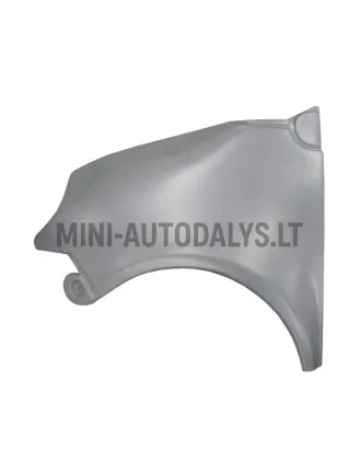 Vasakpoolne esitiib Aixam 500.4