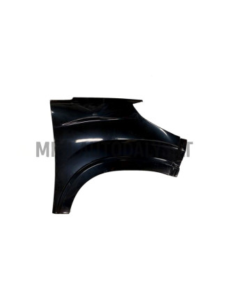 Eesmine parem poritiib Ligier JS60 (must)